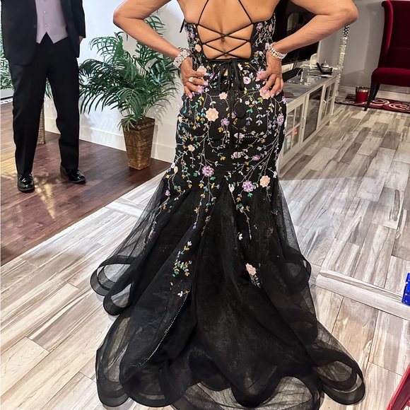 Dresses & Skirts - Beautiful, prom,wedding, or Prom dress.